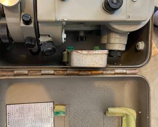 Vintage Eugene Dietzgen Co. 6170 Vernier Theodolite Transit Level w/Case