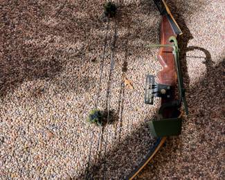 Browning Vintage Bow Cobra