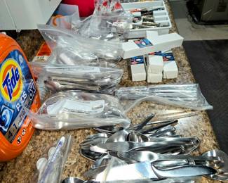 Several Collectable Glass Items to include Plates, Glasses, Vases, Bowls, Cream & Sugar, Pitchers, Platters, Etc.