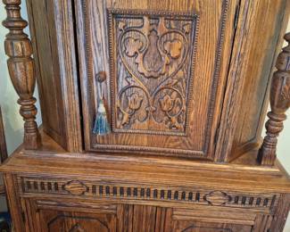 hand carved nothing but quality throughout this house