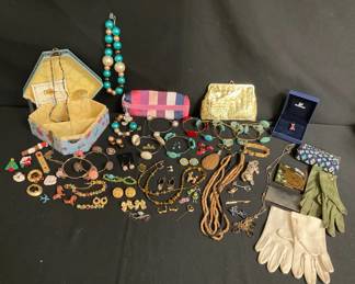 008 Costume Jewelry