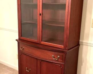 Display Cabinet