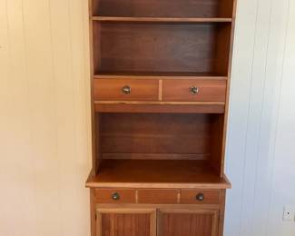 Wall Unit Hutch