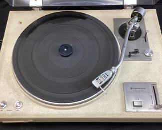 VTG. KENWOOD KD-2055 BELT DRIVE TURNTABLE