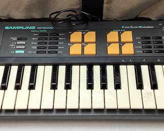 CASIO SK-5 SAMPLING KEYBOARD, AC ADAPTER, CASE, DISNEY MICKEY’S CHRISTMAS FAVORITES MUSIC BOOK, OPERATIONAL MANUAL
GOOD WORKING CONDITION