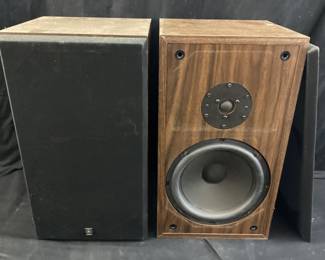 PAIR OF YAMAHA NS-5 HOUSE SPEAKERS