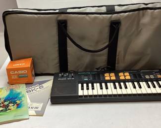 CASIO SK-5 SAMPLING KEYBOARD, AC ADAPTER, CASE, DISNEY MICKEY’S CHRISTMAS FAVORITES MUSIC BOOK, OPERATIONAL MANUAL
GOOD WORKING CONDITION