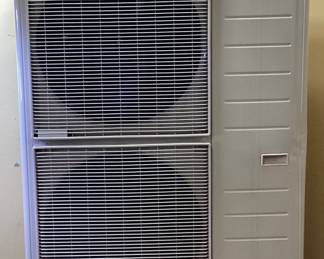 SAMSUNG MULTI SPLIT SYSTEM/ HEAT PUMP, MODEL # AM060NXMDCR