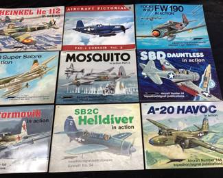 (15) ASSORTED WW2 AIRCRAFT BOOKS, SQUADRON PUBLICATIONS & AIRCRAFT PICTORIAL,