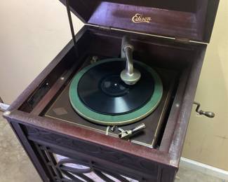 VTG. EDISON PHONOGRAPH RECORD PLAYER MODEL C150