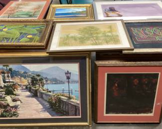 CHOICE LOT ART SHELF