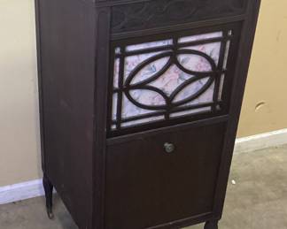 VTG. EDISON PHONOGRAPH RECORD PLAYER MODEL C150