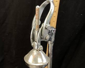 HAND PRESS CITRUS JUICER
