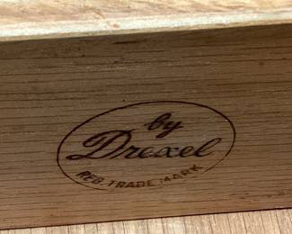 DREXEL COFFEE BAR HUTCH