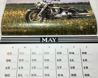 2001 HARLEY DAVIDSON WALL CALENDAR, 20’’W