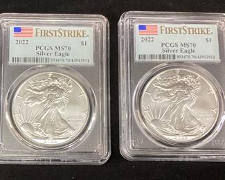 (2) 2022 SILVER AMERICAN EAGLES GRADED MS70
