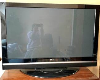 135 - LG 51" LCD TV (No Remote) You are buying a used as-is electric/electronic item. We do not guarantee all components are present, and if it is not expressly stated, it is untested.