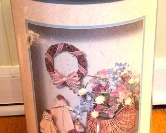 45 - Metal Trash Can - 14" x 10" x 7"