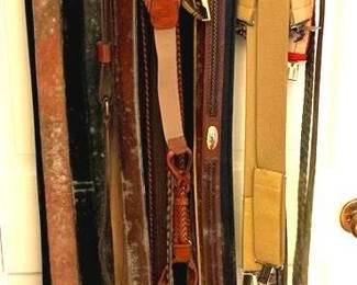 34 - Lot of Assorted Men's Belts