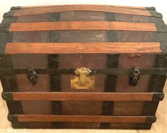 4 - Dome Top Trunk - 32" x 21' x 26"
