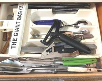 46 - Drawer Lot of Kitchen Utensils