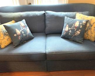 143 - Hickory Hill Sofa - 42" x 78" x 40"