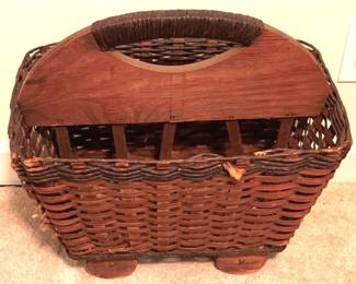 89 - Magazine Basket - 21" x 24" x 13"