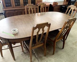 Great solid wood table