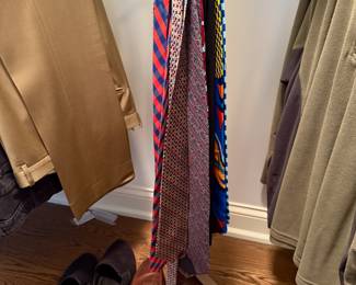 Mens clothing