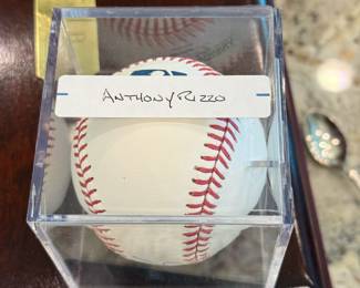 Anthony Rizzo boxed and signed baseball with COA (Padres, Cubs, Yankees 1st baseman) - 3x Allstar with the Cubs and World Series Champion team in 2016
