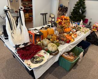 Assorted holiday decor