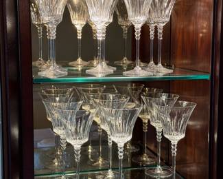 Assorted crystal glassware