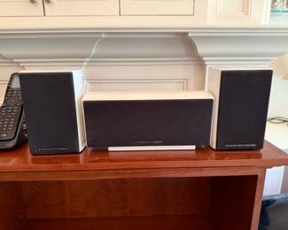Mordaunt Speaker system (4pc's)
