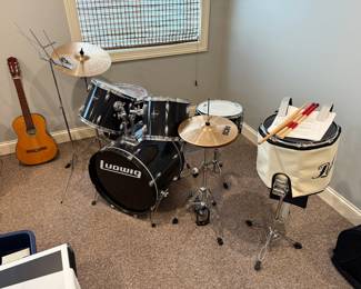 Ludwig 5-pc drum kit; Pearl marching band Snare drum