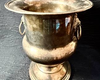 Lunt silver plated urn