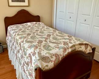 Antique twin bed (1 of 2)