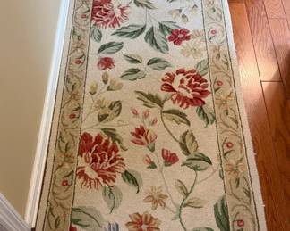 Safavieh 2.5x10' runner