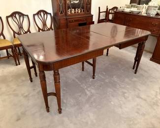 Vintage dining table by Thomasville.