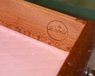 Vintage cherry lamp/parlor table by Drexel (as is)