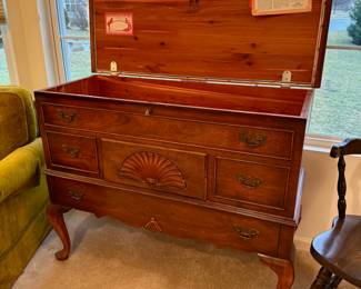 Colonial Low-Boy- 'The Roxbury' vintage Queen Anne mahogany cedar chest by the Lane Company, Altavista 