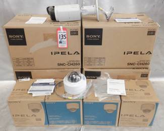 LOT SONY IPELA CAMERA NOS INCLUDING SNCDH240T. SNCCH260