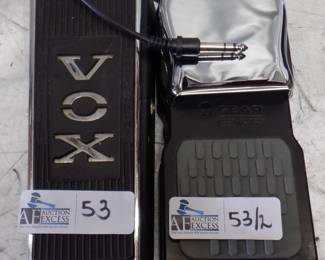 LOT OF 2 FOOT PEDALS INCLUDING M GEAR EX-P, VOX WAWA V847