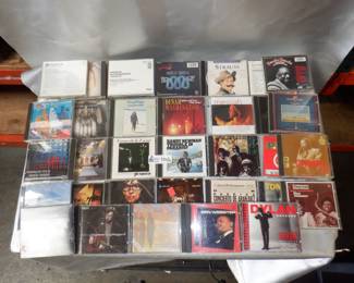 2 BOXES MUSIC CDS OVER 150 PIECES VARIOUS ARTISTS