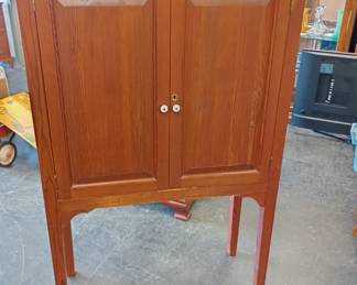 highboy pine cupboard 