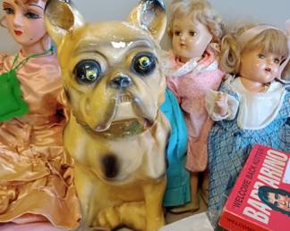 Vintage chalkware dog.