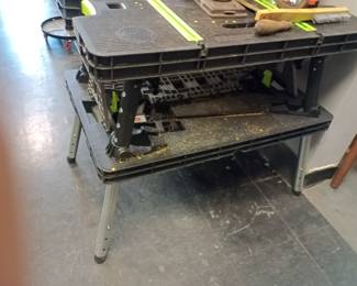 Keter collapsible work bench 