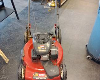Toro recycler lawn mower