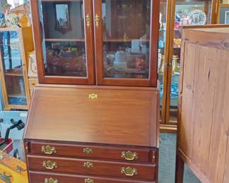 Henkel Harris John Hancock desk by Viriginia galleries made in Wild Black Cherry with keys and hidden compartments, and paperwork. AWESOME PIECE OF FURNITURE