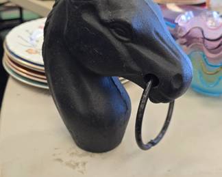 castiron horse post 