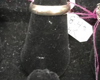 14k gold ring 